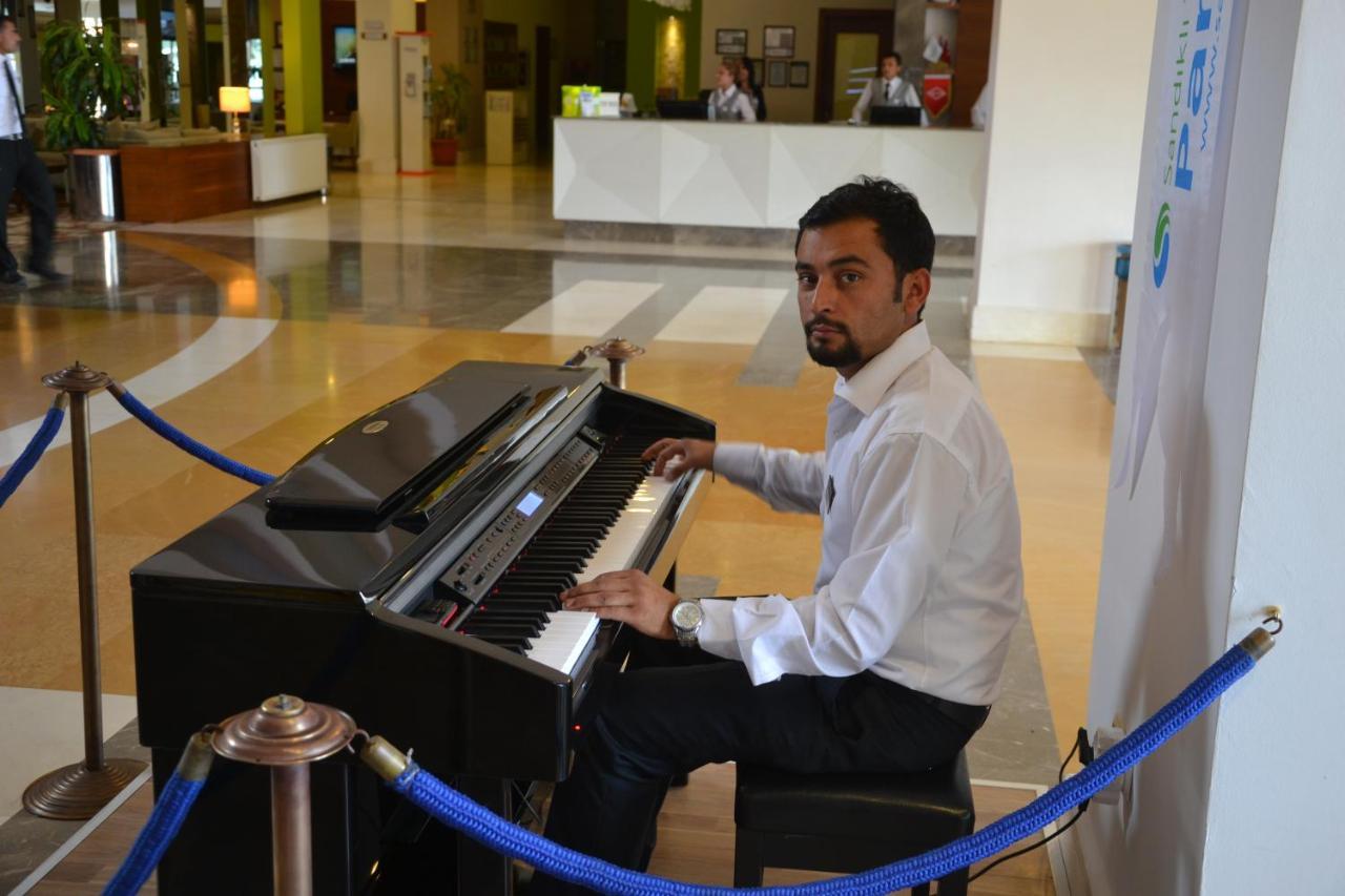 Sandikli Thermal Park Hotel Esterno foto